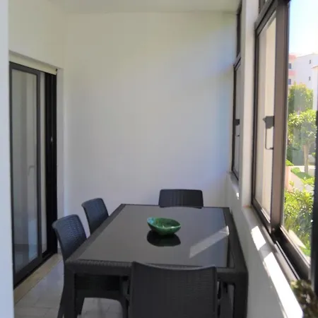 Espacoso Com Estacionamento Incluido Apartamento